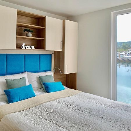 Bonita Houseboat Apartment Portorose エクステリア 写真