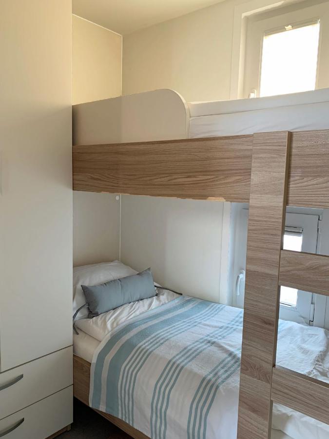 Bonita Houseboat Apartment Portorose エクステリア 写真