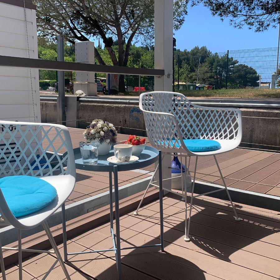 Bonita Houseboat Apartment Portorose エクステリア 写真