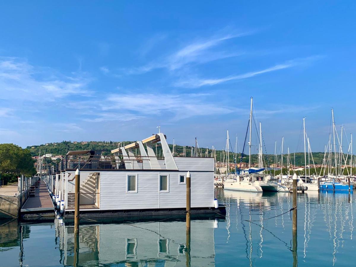 Bonita Houseboat Apartment Portorose エクステリア 写真