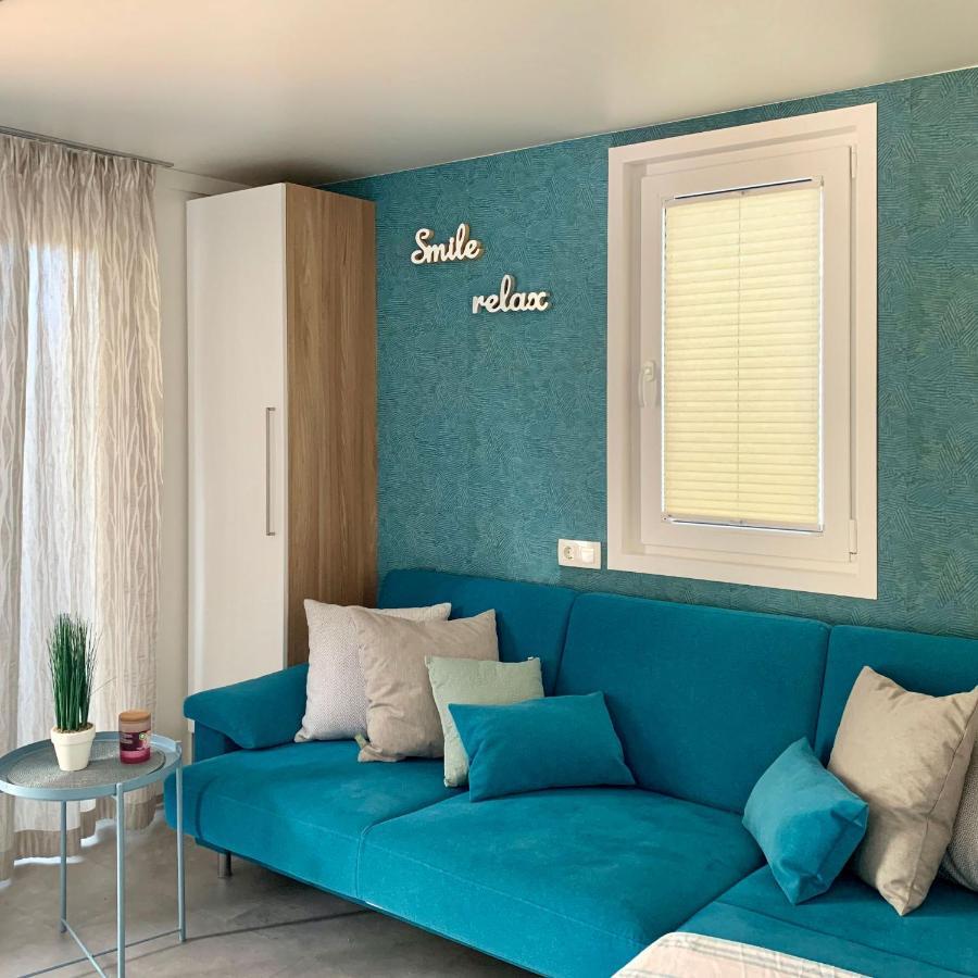 Bonita Houseboat Apartment Portorose エクステリア 写真